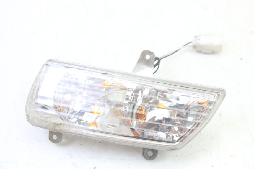 photo de DELANTERO IZQUIERDO INTERMITENTE GILERA NEXUS 125 (2009 - 2013)