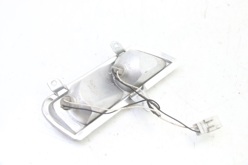 photo de DELANTERO IZQUIERDO INTERMITENTE GILERA NEXUS 125 (2009 - 2013)