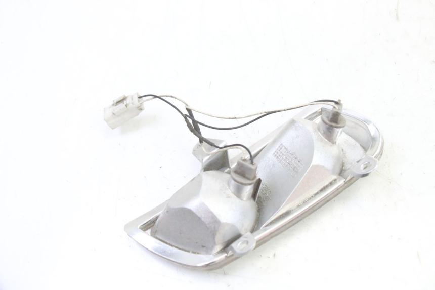 photo de DELANTERO IZQUIERDO INTERMITENTE GILERA NEXUS 125 (2009 - 2013)