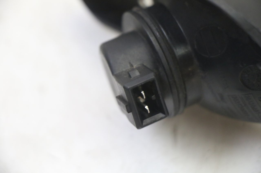 photo de DELANTERO IZQUIERDO INTERMITENTE PIAGGIO NRG POWER PUREJET 50 (2018 - 2021)