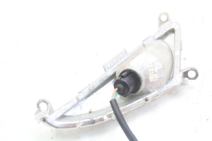 photo de DELANTERO IZQUIERDO INTERMITENTE SYM ORBIT 2 4T 50 (2018 - 2022)