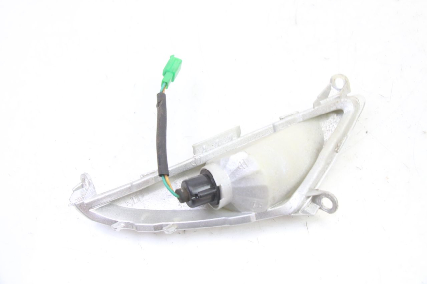 photo de DELANTERO IZQUIERDO INTERMITENTE SYM ORBIT 2 4T 50 (2008 - 2017)