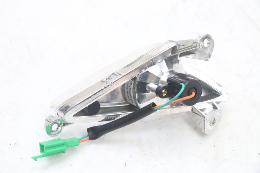 photo de DELANTERO IZQUIERDO INTERMITENTE SYM ORBIT III 3 4T 50 (2021 - 2025)