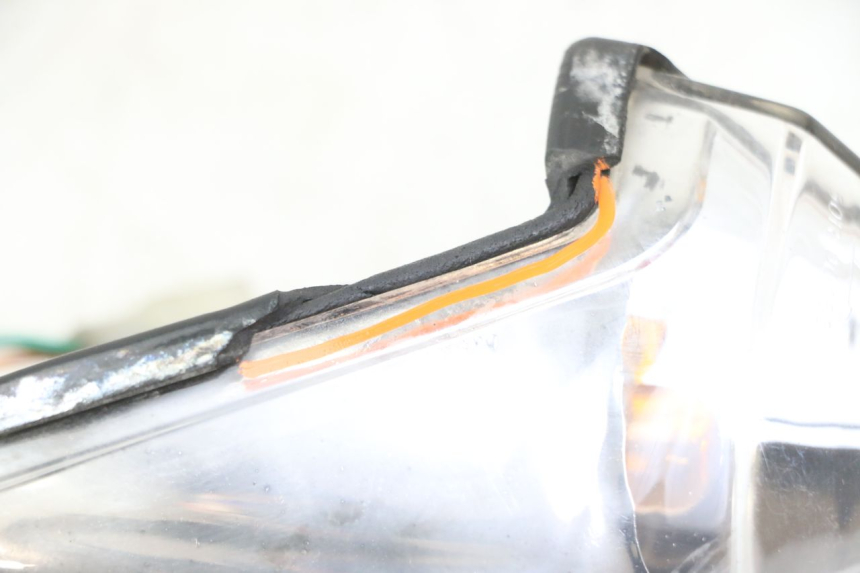 photo de DELANTERO IZQUIERDO INTERMITENTE PEUGEOT CITYSTAR 50 (2013 - 2017)