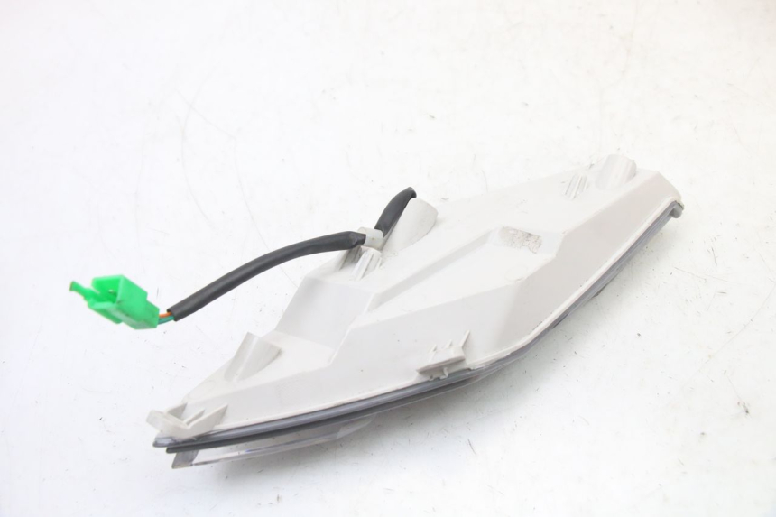 photo de DELANTERO IZQUIERDO INTERMITENTE PEUGEOT TWEET 4T 50 (2023 - 2025)