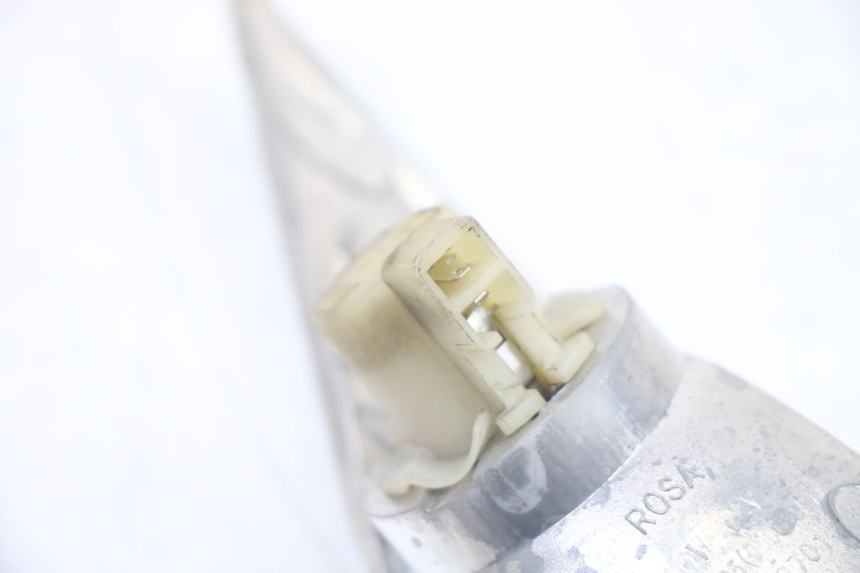 photo de INTERMITENTE DELANTERO IZQUIERDO PIAGGIO ZIP 2T 50 (2009 - 2019)