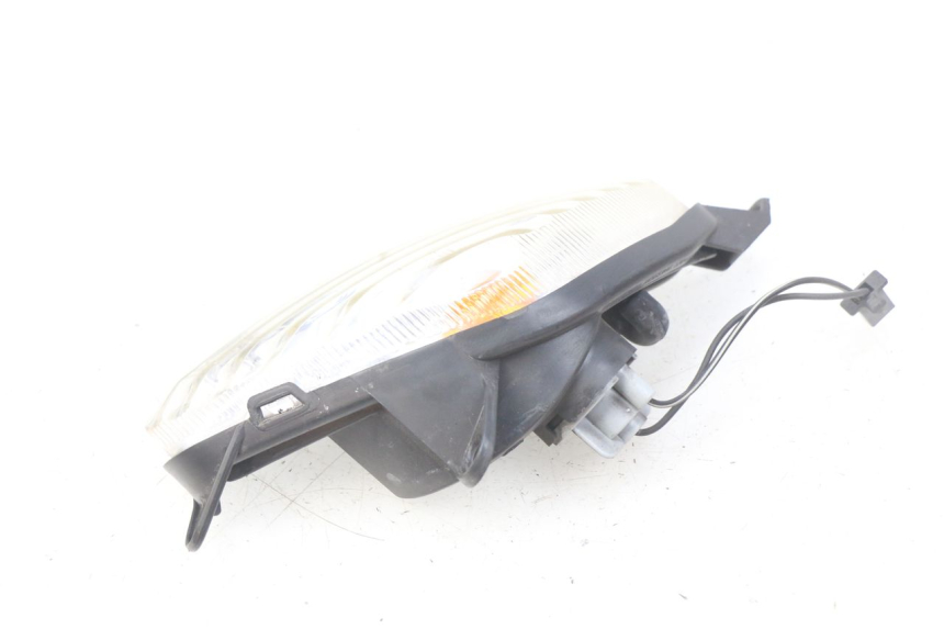 photo de INTERMITENTE DELANTERO IZQUIERDO SUZUKI SIXTEEN 125 (2008 - 2010)