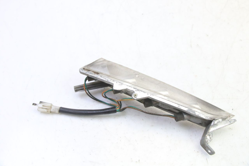 photo de DELANTERO IZQUIERDO INTERMITENTE PEUGEOT SPEEDFIGHT 3 AIR 50 (2009 - 2015)