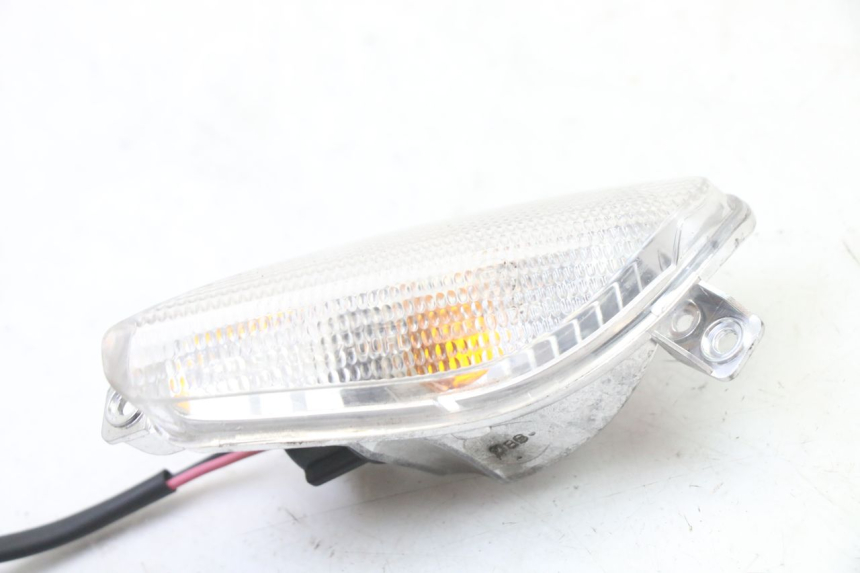 photo de DELANTERO IZQUIERDO INTERMITENTE APRILIA SR 2T 50 (2018 - 2022)