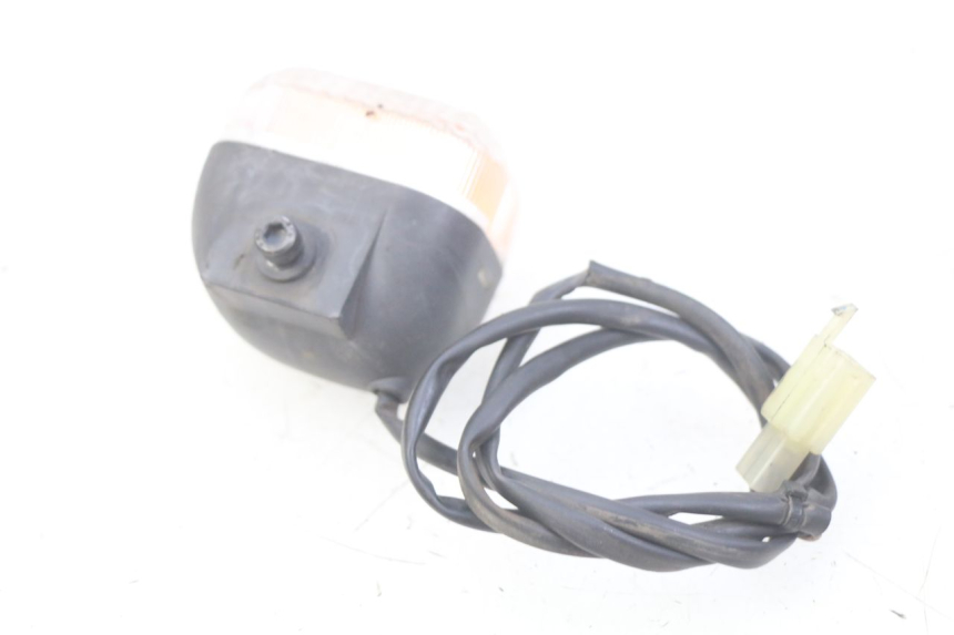 photo de INTERMITENTE DELANTERO IZQUIERDO MBK STUNT NAKED 50 (2004 - 2018)