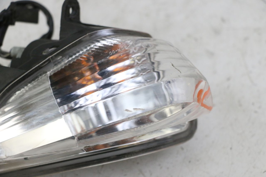 photo de DELANTERO IZQUIERDO INTERMITENTE SUZUKI BURGMAN 125 (2015 - 2017)