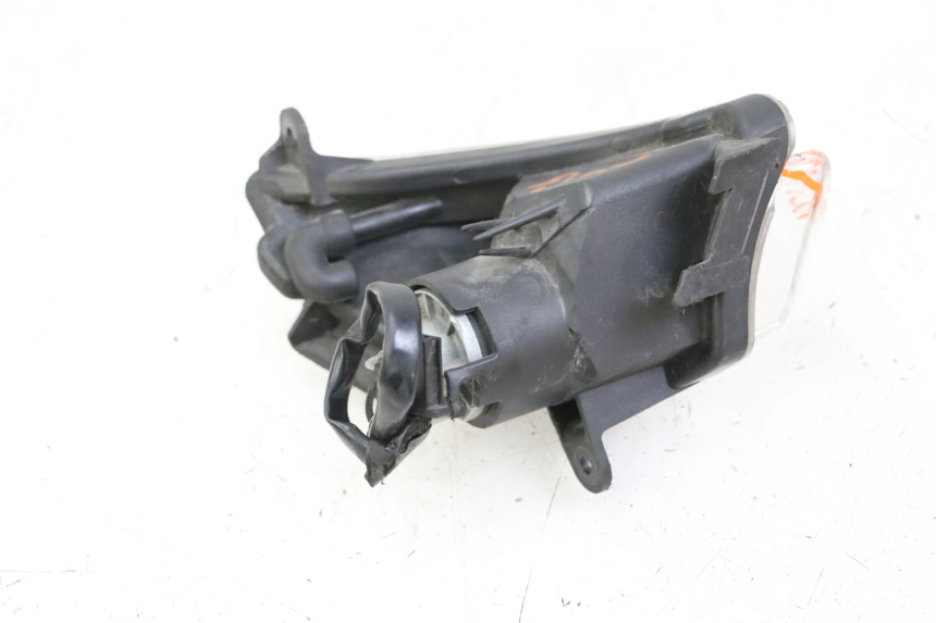 photo de DELANTERO IZQUIERDO INTERMITENTE SUZUKI BURGMAN 125 (2015 - 2017)