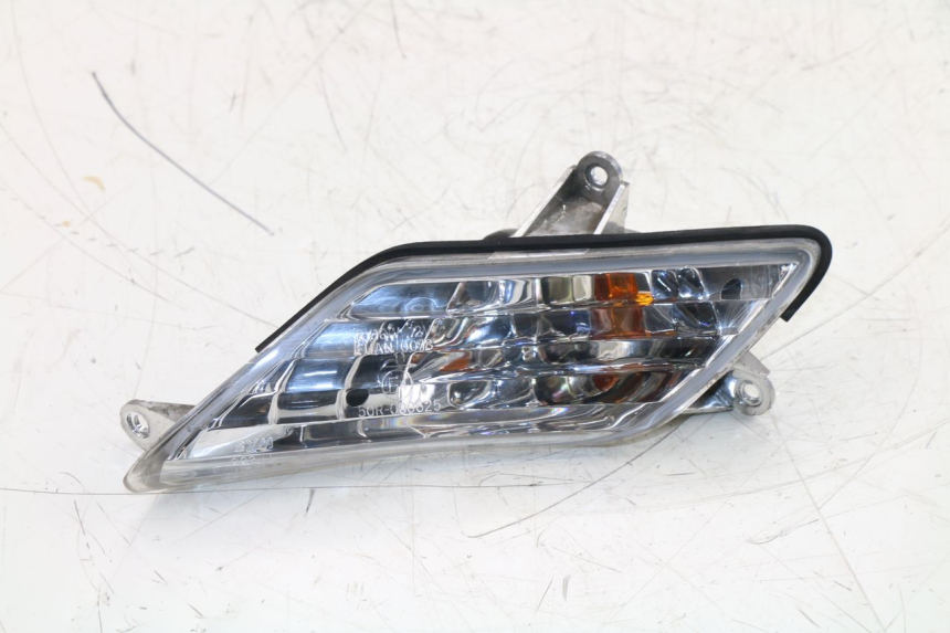 photo de DELANTERO IZQUIERDO INTERMITENTE SYM HD EVO 125 (2006 - 2010)
