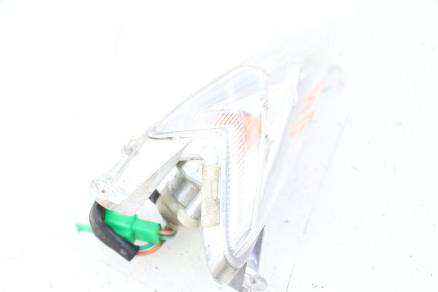 photo de INTERMITENTE DELANTERO IZQUIERDO SYM ORBIT III 3 4T 50 (2018 - 2021)