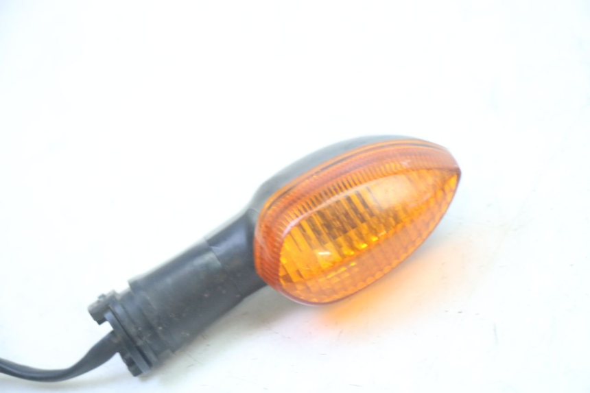 photo de DELANTERO IZQUIERDO INTERMITENTE YAMAHA TDM ABS 900 (2002 - 2014)