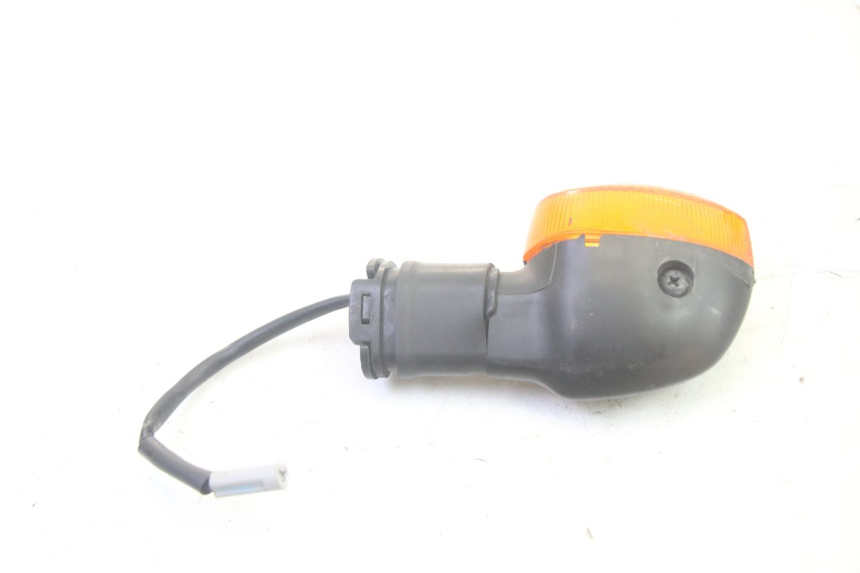 photo de DELANTERO IZQUIERDO INTERMITENTE YAMAHA TDM ABS 900 (2002 - 2014) - Otra perspectiva