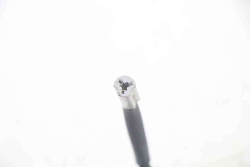 photo de DELANTERO IZQUIERDO INTERMITENTE YAMAHA TDM ABS 900 (2002 - 2014) - Primer plano técnico