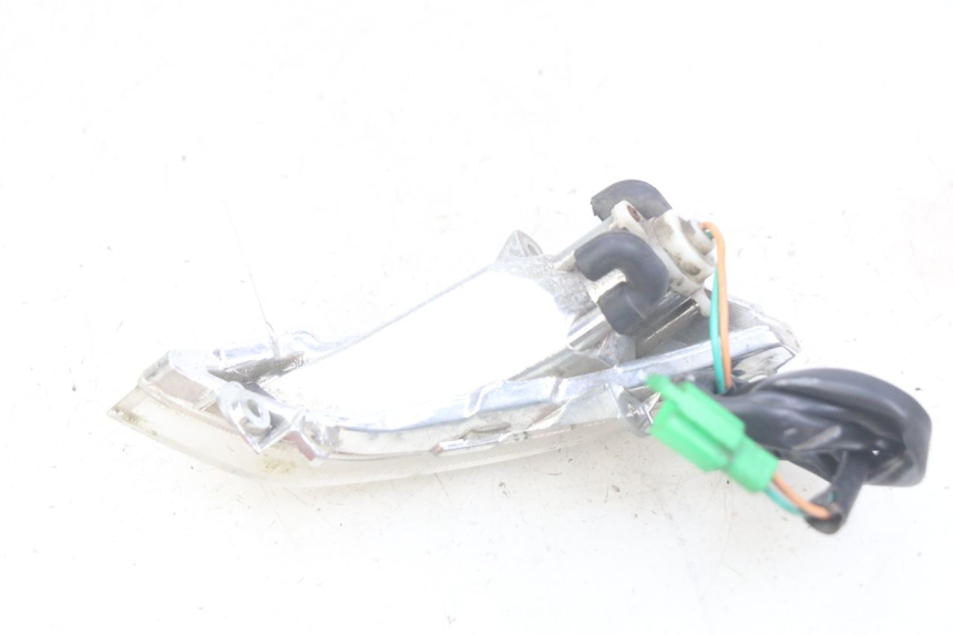 photo de INTERMITENTE DELANTERO IZQUIERDO PEUGEOT TWEET 4T 50 (2018 - 2020)