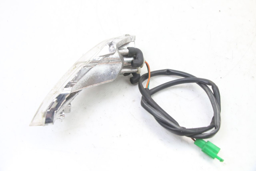 photo de DELANTERO IZQUIERDO INTERMITENTE PEUGEOT TWEET PRO CARGO 50 (2018 - 2020) - Primer plano técnico