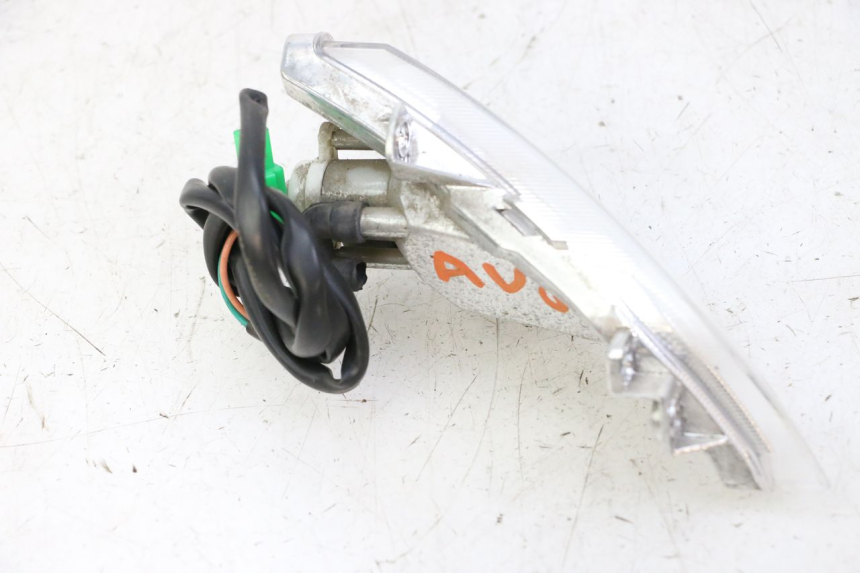 photo de DELANTERO IZQUIERDO INTERMITENTE PEUGEOT TWEET PRO CARGO 50 (2018 - 2020)