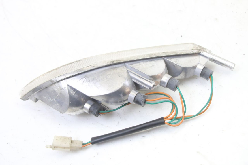 photo de DELANTERO IZQUIERDO INTERMITENTE PEUGEOT VIVACITY NEW 2T 50 (2008 - 2017)