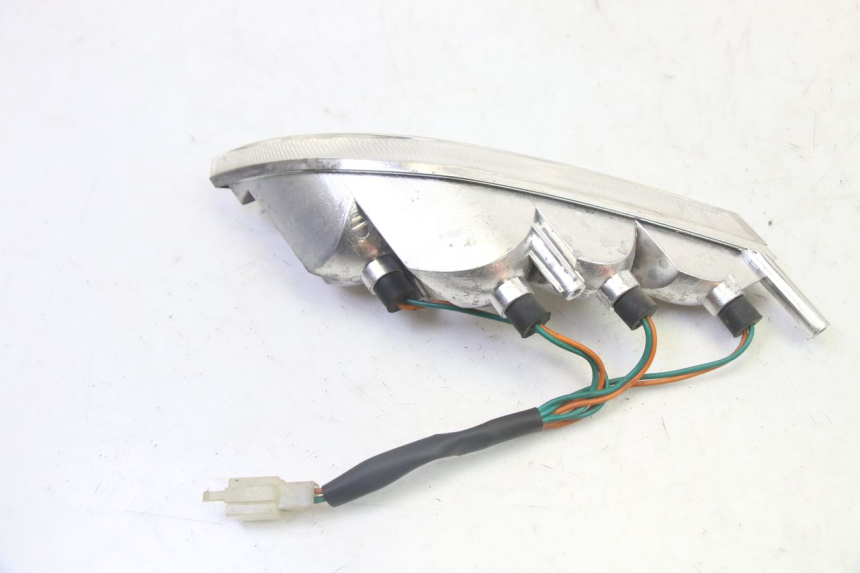 photo de INTERMITENTE DELANTERO IZQUIERDO PEUGEOT VIVACITY NEW 4T 50 (2008 - 2017)