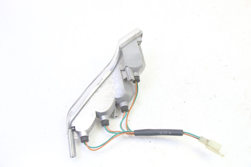 photo de INTERMITENTE DELANTERO IZQUIERDO PEUGEOT VIVACITY NEW 4T 50 (2008 - 2017) - Otra perspectiva