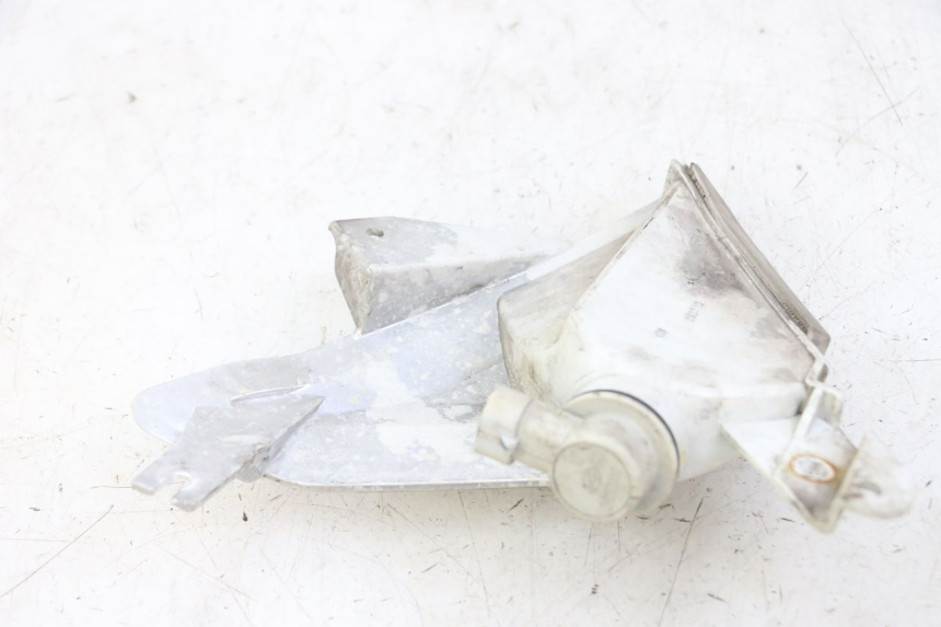 photo de INTERMITENTE DELANTERO IZQUIERDO YAMAHA X-MAX XMAX 125 (2010 - 2014)