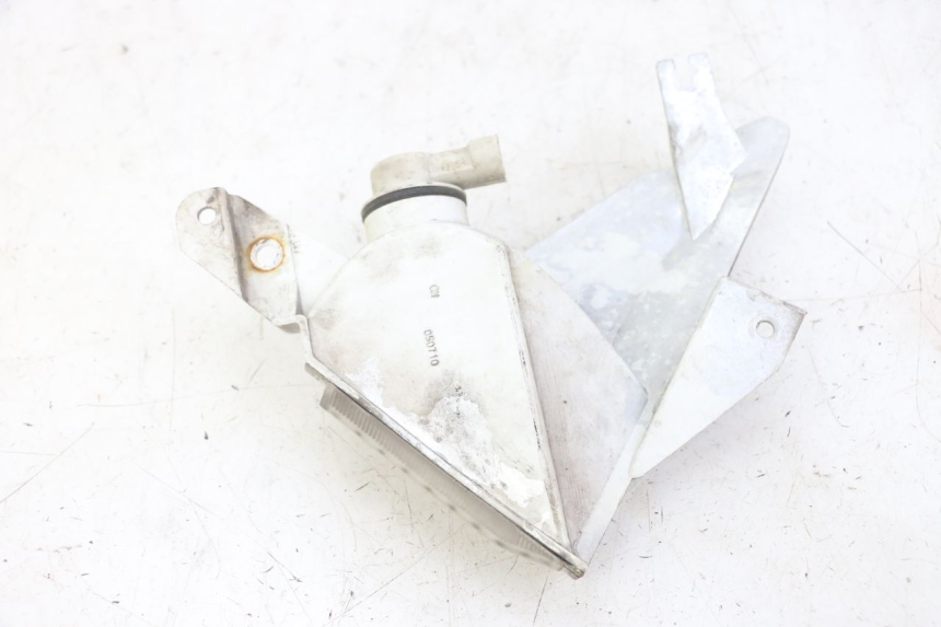 photo de INTERMITENTE DELANTERO IZQUIERDO YAMAHA X-MAX XMAX 125 (2010 - 2014)