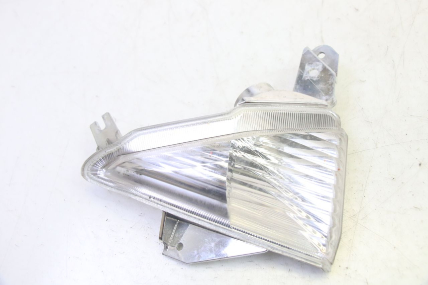 photo de INTERMITENTE DELANTERO IZQUIERDO YAMAHA X-MAX XMAX 125 (2010 - 2014)