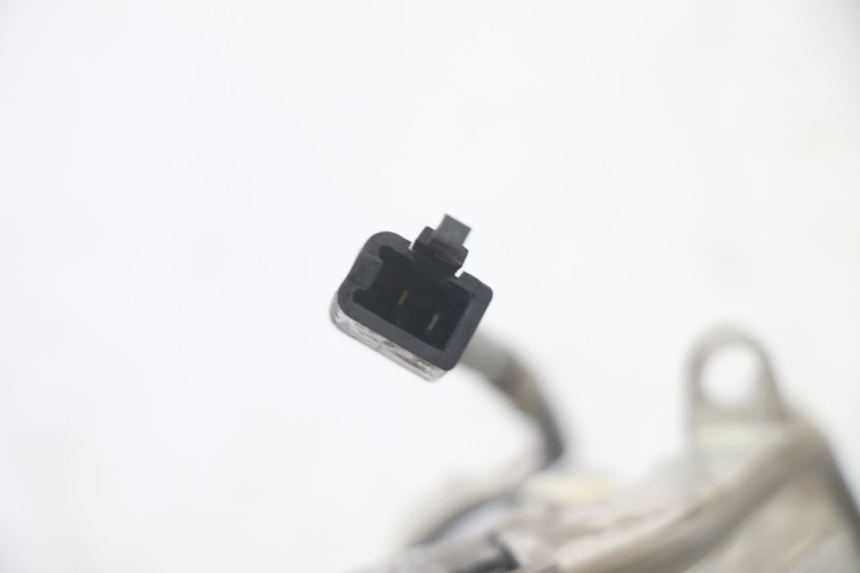 photo de INTERMITENTE DELANTERO IZQUIERDO YAMAHA X-MAX XMAX 250 (2006 - 2009)