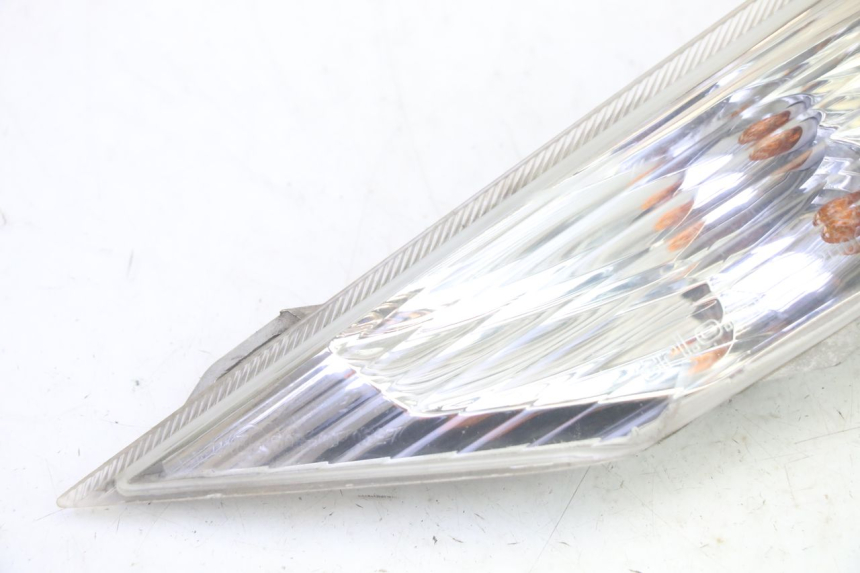 photo de INTERMITENTE DELANTERO IZQUIERDO PIAGGIO X8 125 (2004 - 2007) - Detalle de la pieza