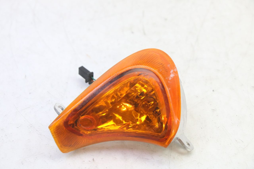 photo de DELANTERO IZQUIERDO INTERMITENTE HONDA X8R 50 (1998 - 2003)