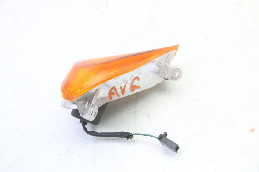 photo de DELANTERO IZQUIERDO INTERMITENTE HONDA X8R 50 (1998 - 2003)
