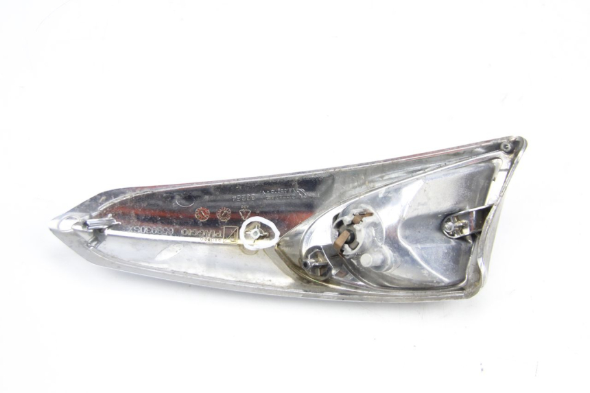 photo de INTERMITENTE DELANTERO IZQUIERDO PIAGGIO XEVO - X EVO 125 (2007 - 2016)