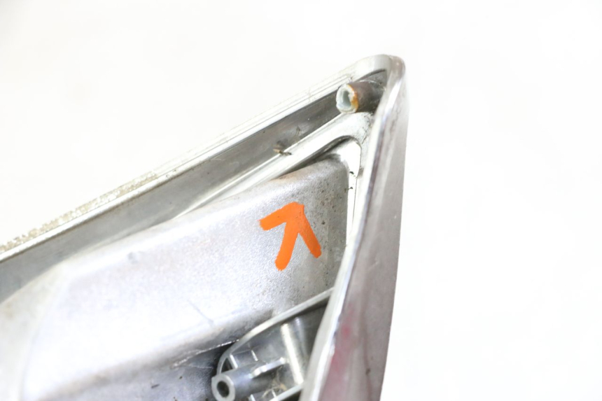 photo de INTERMITENTE DELANTERO IZQUIERDO PIAGGIO XEVO - X EVO 125 (2007 - 2016) - Otra perspectiva