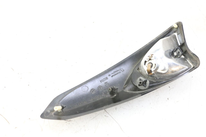 photo de INTERMITENTE DELANTERO IZQUIERDO PIAGGIO XEVO - X EVO 125 (2007 - 2016)