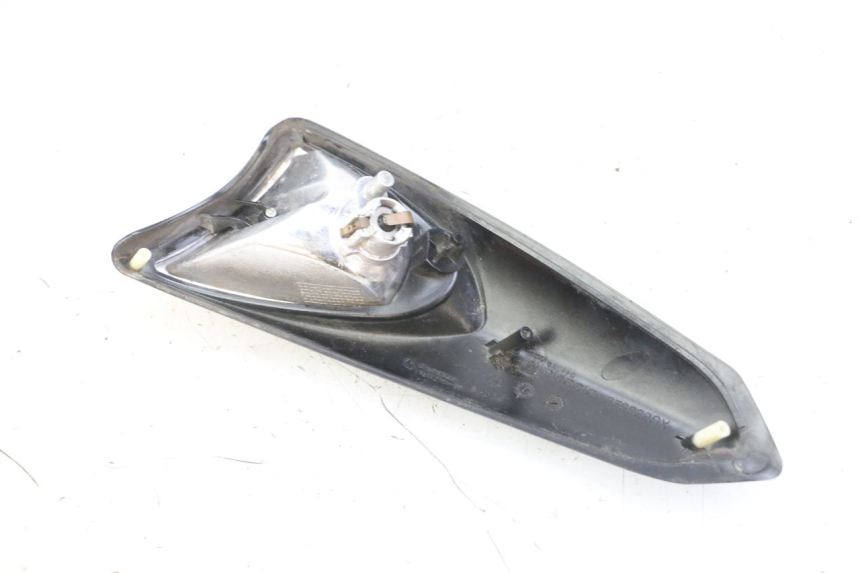 photo de INTERMITENTE DELANTERO IZQUIERDO PIAGGIO XEVO - X EVO 125 (2007 - 2016)