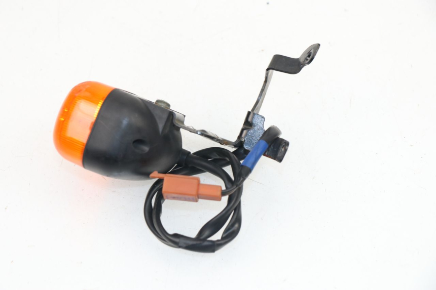 photo de DELANTERO IZQUIERDO INTERMITENTE YAMAHA BW'S BWS 125 (2010 - 2013)