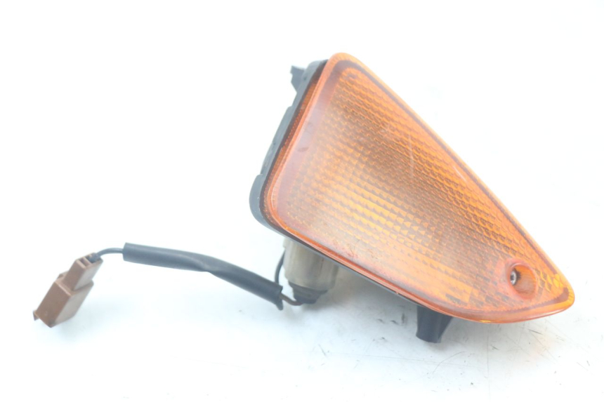 photo de INTERMITENTE DELANTERO IZQUIERDO YAMAHA FJ 3CX 1200 (1986 - 1996)