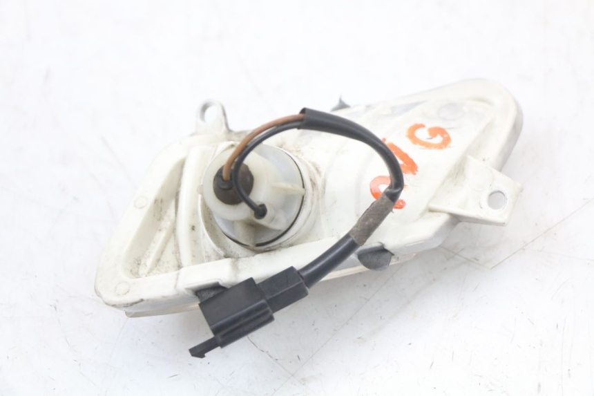 photo de INTERMITENTE DELANTERO IZQUIERDO YAMAHA X-MAX XMAX 250 (2006 - 2009)