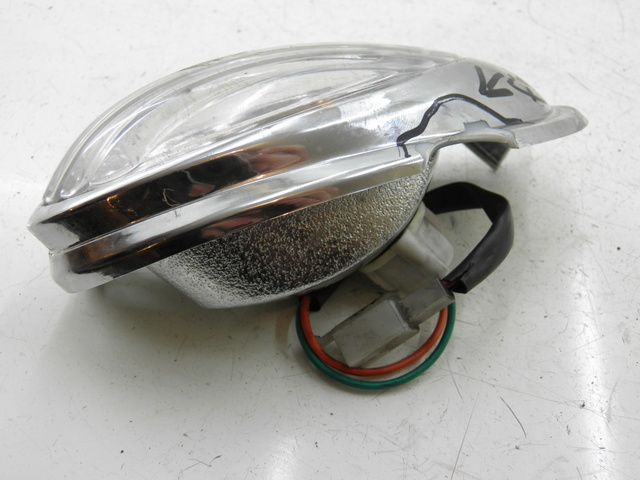 photo de DELANTERO IZQUIERDO INTERMITENTE YAMASAKI YM50QT-N3 RETRO 50 (2012 - 2014)