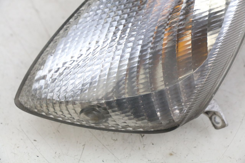 photo de INTERMITENTE DELANTERO IZQUIERDO YAMAHA YP MAJESTY 125 (2007 - 2010)