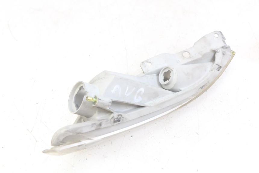 photo de INTERMITENTE DELANTERO IZQUIERDO YAMAHA YP MAJESTY 400 (2004 - 2008)