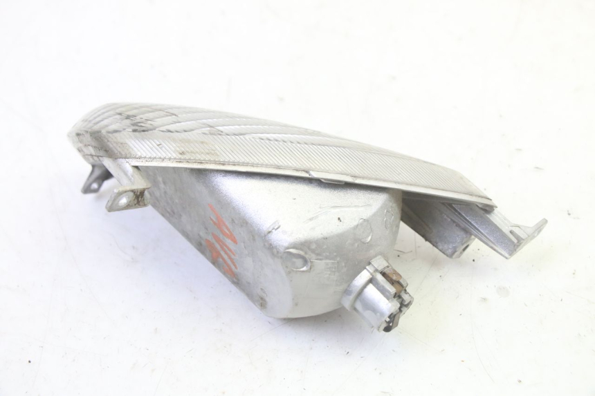 photo de INTERMITENTE DELANTERO IZQUIERDO YAMAHA YP MAJESTY 125 (2007 - 2010)