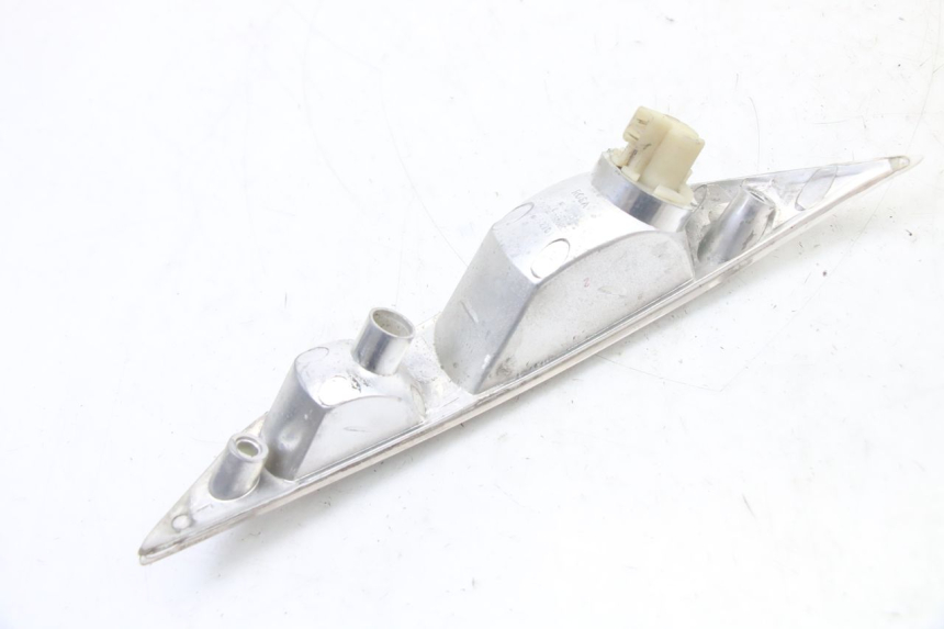 photo de DELANTERO IZQUIERDO INTERMITENTE PIAGGIO ZIP 4T 50 (2018 - 2020) - Primer plano técnico