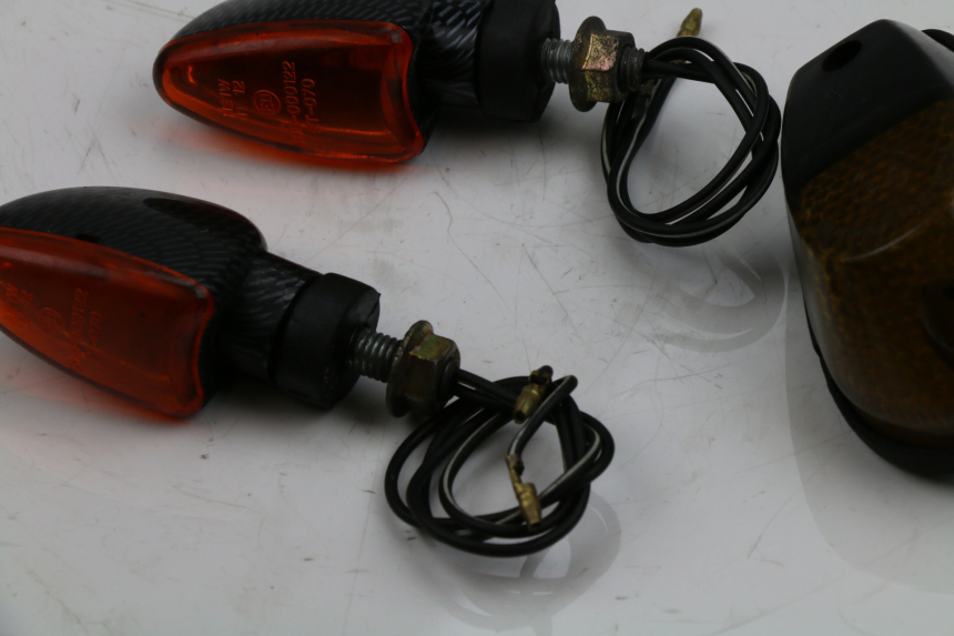 photo de DELANTERO INTERMITENTE HONDA CBR F 600 (1996 - 1998)