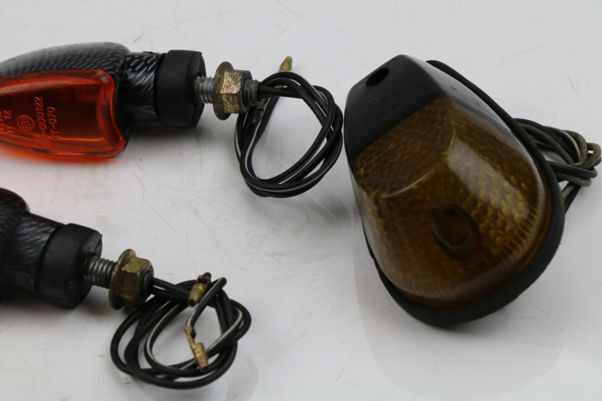 photo de DELANTERO INTERMITENTE HONDA CBR F 600 (1996 - 1998)