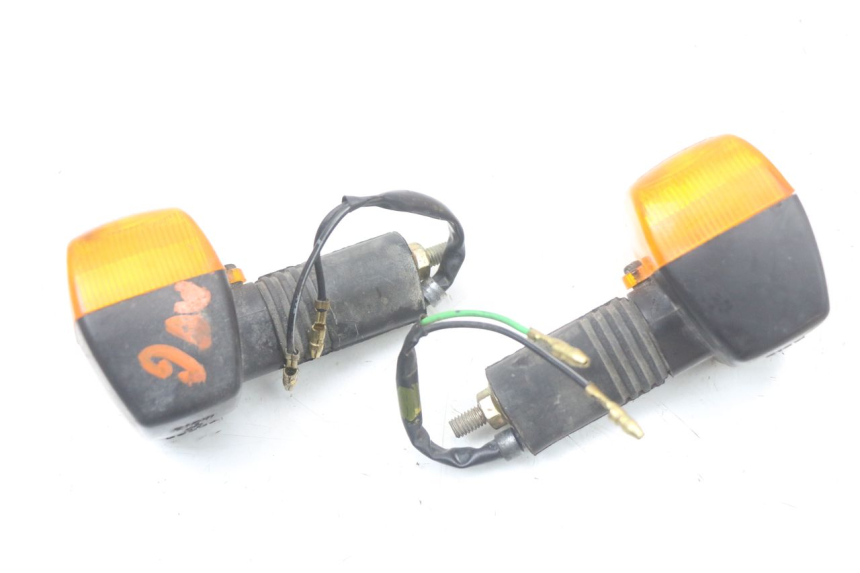 photo de DELANTERO INTERMITENTE HYOSUNG XRX 125 (2000 - 2008)