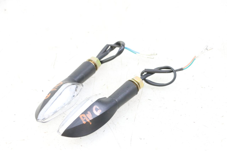 photo de DELANTERO INTERMITENTE KIDEN KD125-G 125 (2018 - 2022)